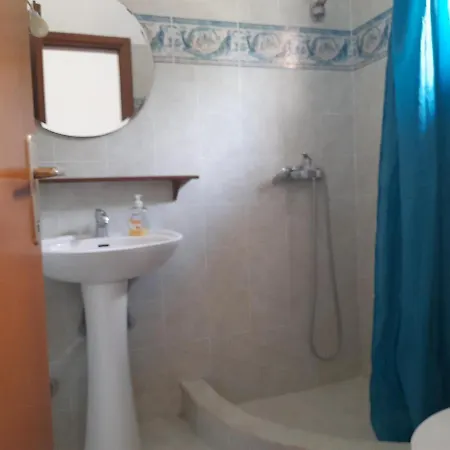 شقة Kortiri Akti Salonikiou